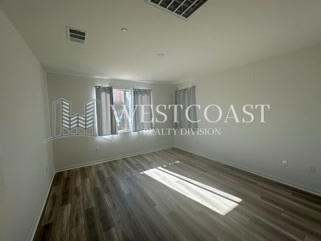 Building Photo - Modern 55+ Menifee Home w/ New Appliances | 2 Bed + Office | Available Jan 1