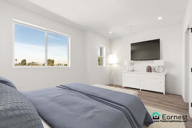 Building Photo - 3 + 3.5 Modern Mar Vista Gem with Rooftop ...