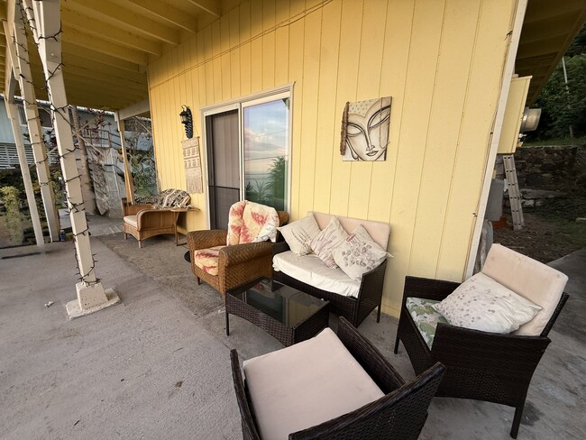 Building Photo - 87-3186-3186 Carissa Rd