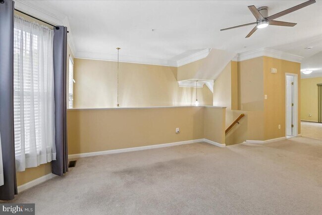 Building Photo - 2943 St Helen Cir