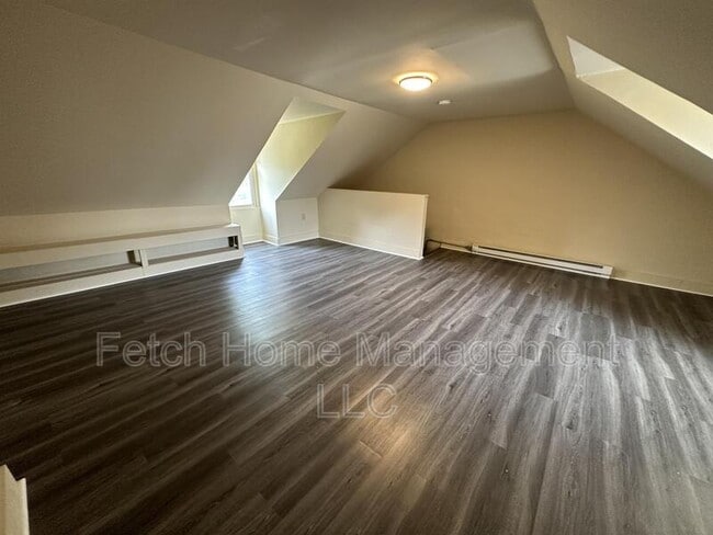 Building Photo - 326 Beaver St