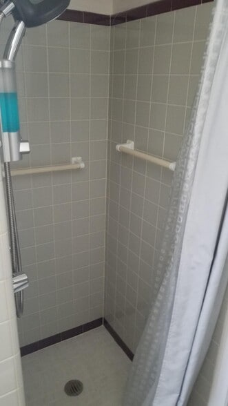 Building Photo - 3014 Magnolia Ave