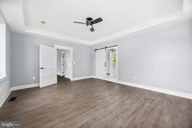 Building Photo - 5692 King Stuart Dr