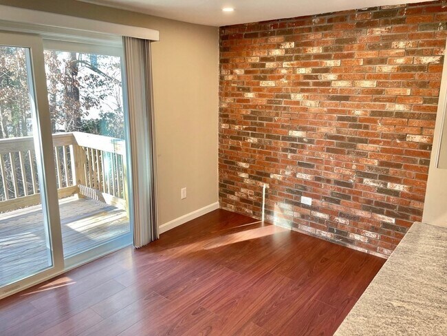 Building Photo - 169 Norton Ave