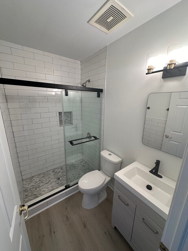 Bathroom - 1101 Freesia Ct