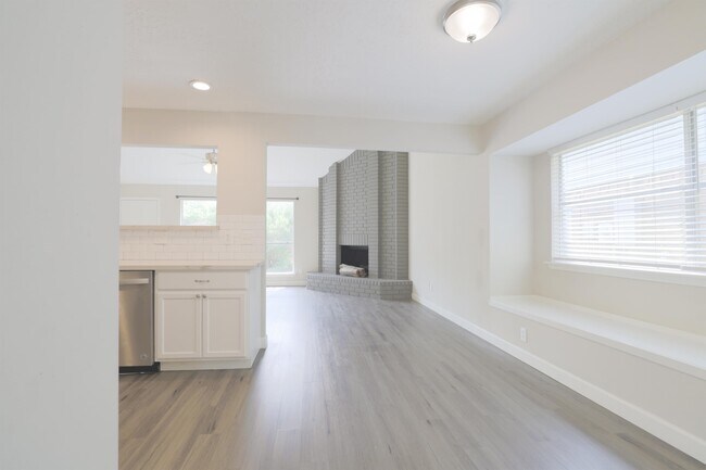 Building Photo - 2825 Hickory Limb Ct