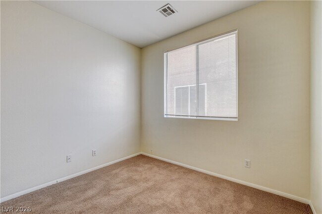 Building Photo - 9890 Ridgehaven Ave