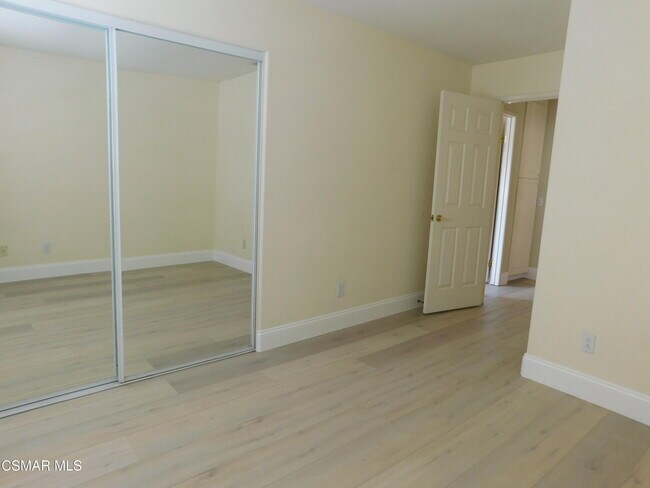 Building Photo - 4887 Santo Dr