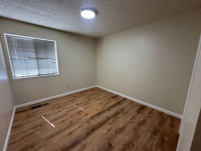 Building Photo - 2701 Pajaro Pl