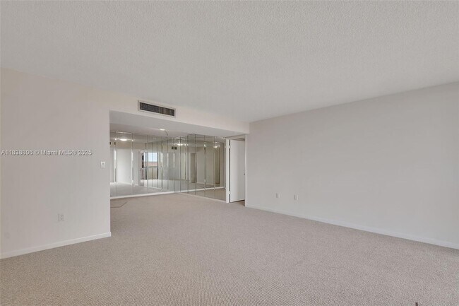 Building Photo - 600 Biltmore Way