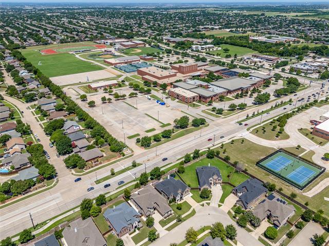 Building Photo - 6571 Detweiller Dr