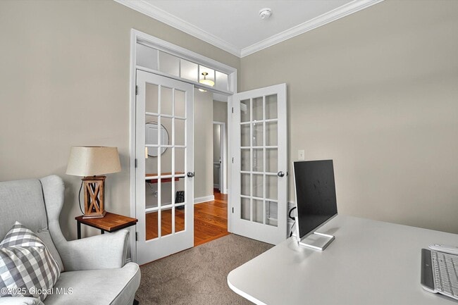 Building Photo - 23 Village Circle N