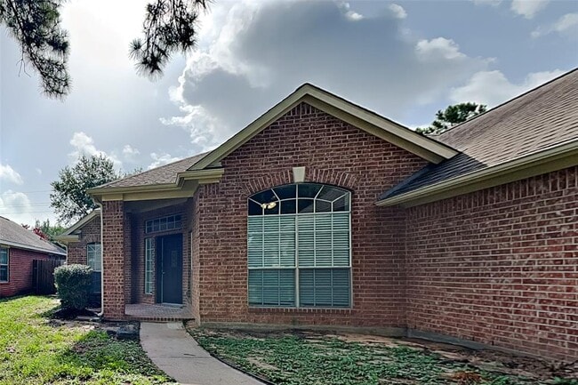 Primary Photo - 7214 Bristol Ridge Dr
