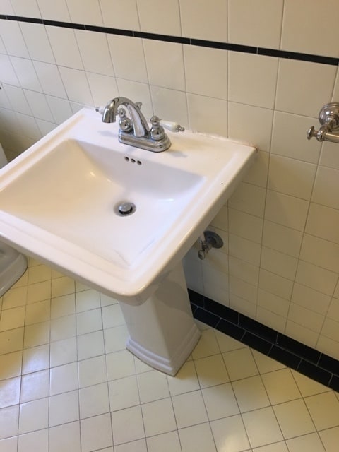 Building Photo - VOGT-120 West Pacheco