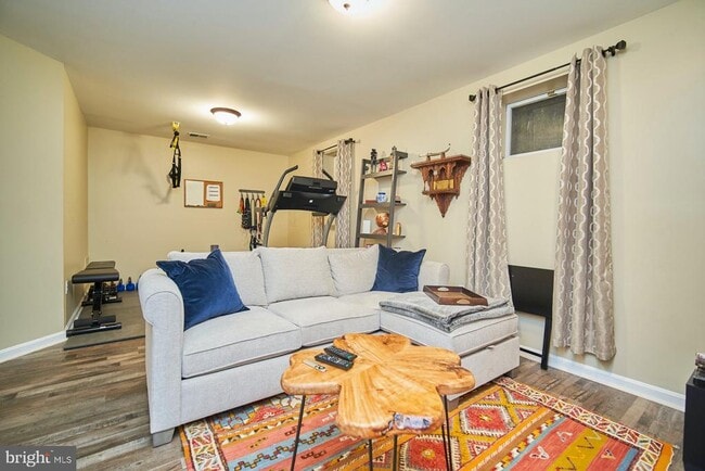 Building Photo - 1230 Weatherstone Ct