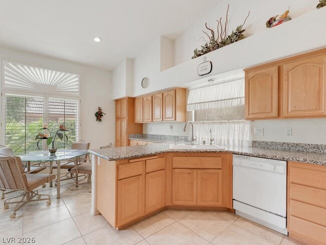 Building Photo - 3064 Emerald Wind St