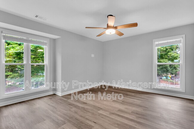 Building Photo - 1006 Canyon Point Cir