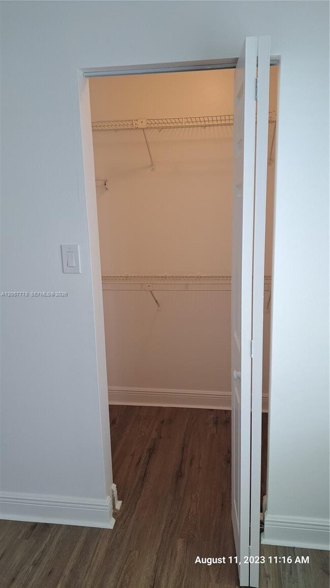 Building Photo - 15770 SW 106th Terrace