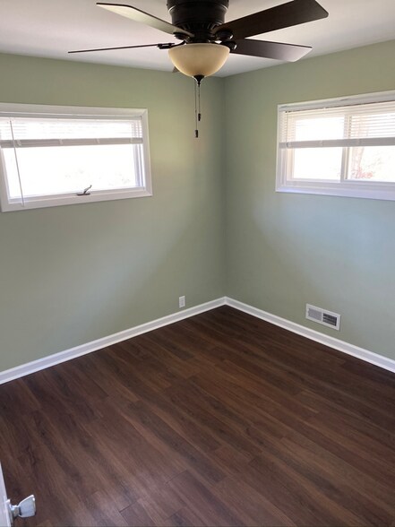 Building Photo - 4152 Sawyer Rd