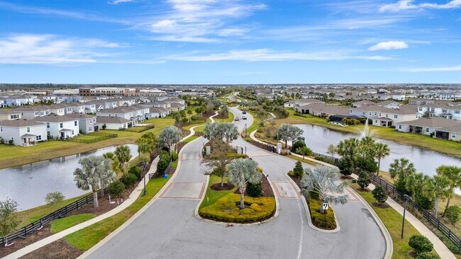 Building Photo - 18303 Wheathouse Pl