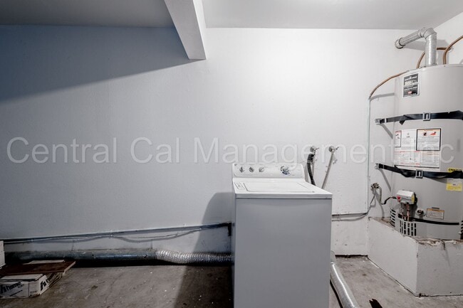 Building Photo - 2 Bedroom/2 Bath Condo with Garage  - $189...