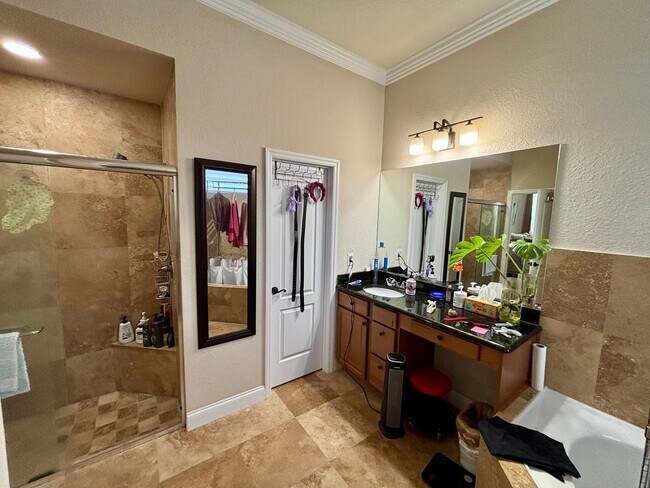 Building Photo - Belmont Community | 5 Bedroom | 3.5 Bath  — Move-In Ready July 2026