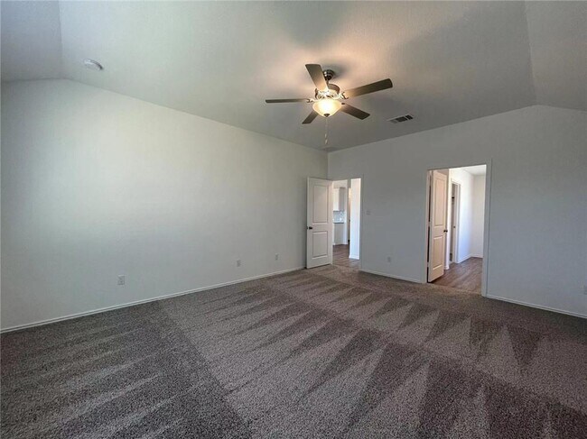 Building Photo - 213 Chickasaw Ln