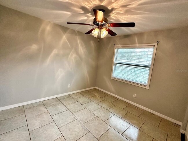 Building Photo - 8225 Pin Oak Ave