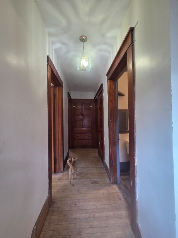 Building Photo - 1907 N Oakley St