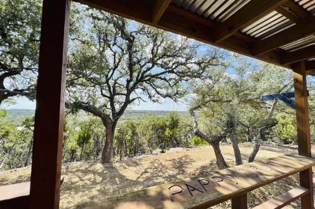 Building Photo - 833 CIMARRON-