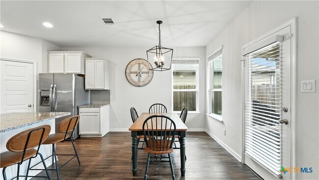 Building Photo - 508 Agave Flats Dr