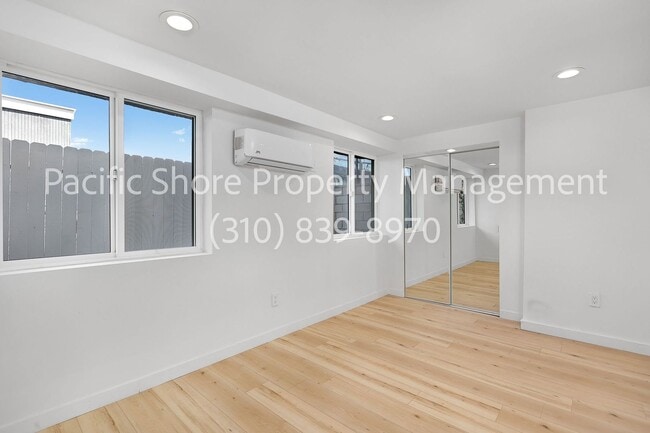 Building Photo - Carmona Apartments