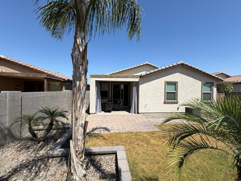 Building Photo - 5726 S 30th Gln