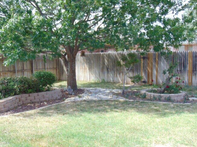 Building Photo - 2214 97th St