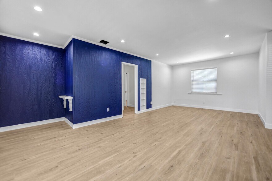 Building Photo - 17627 Caprino Pl