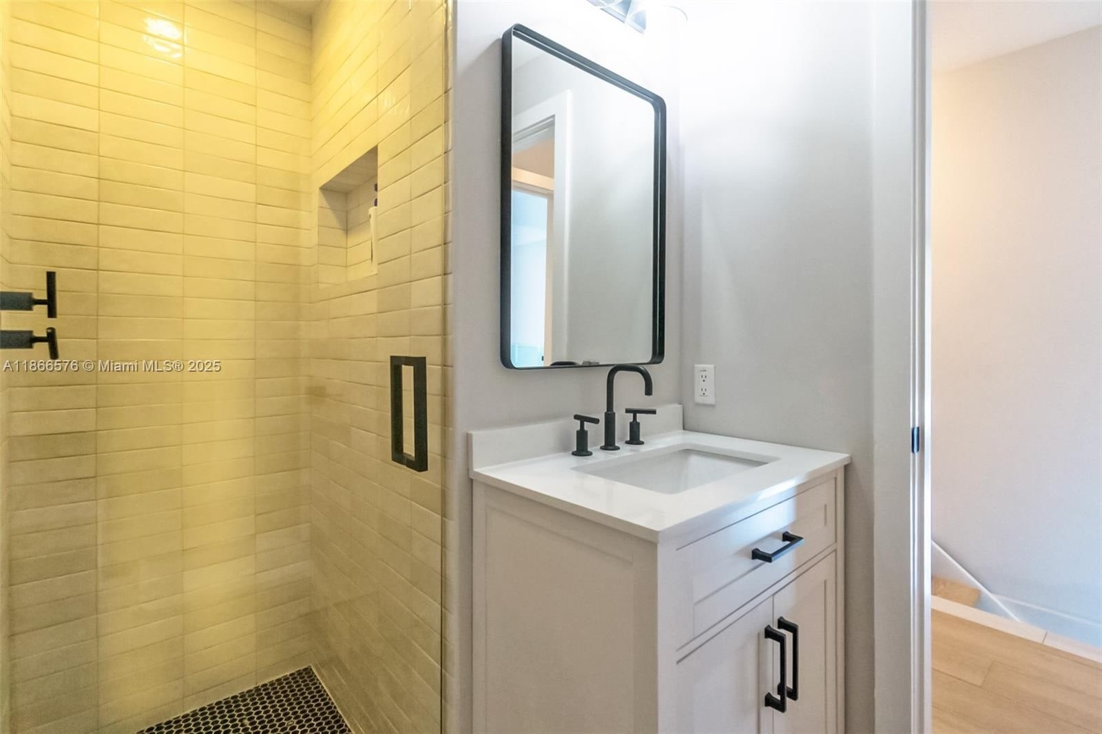 Building Photo - 60 SW 13th St