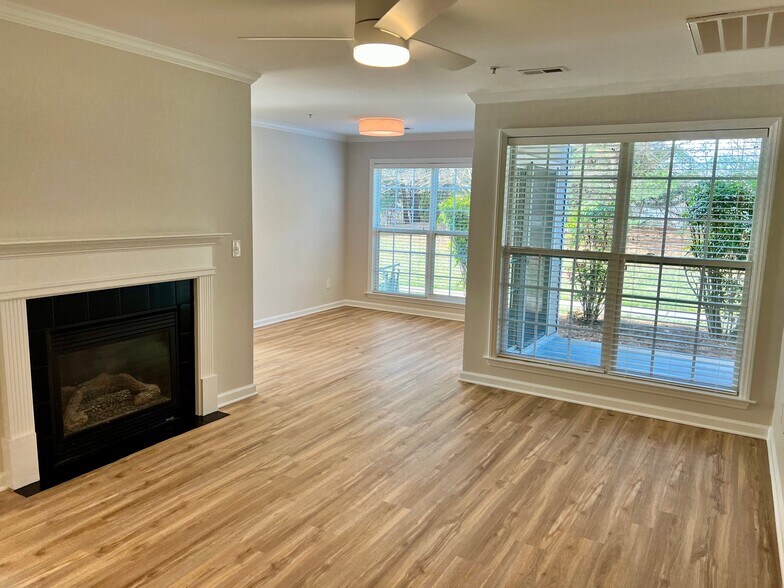 Building Photo - 130 Shallowford Reserve Dr