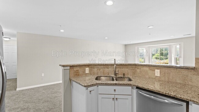 Building Photo - 4106 Rosalia Ln