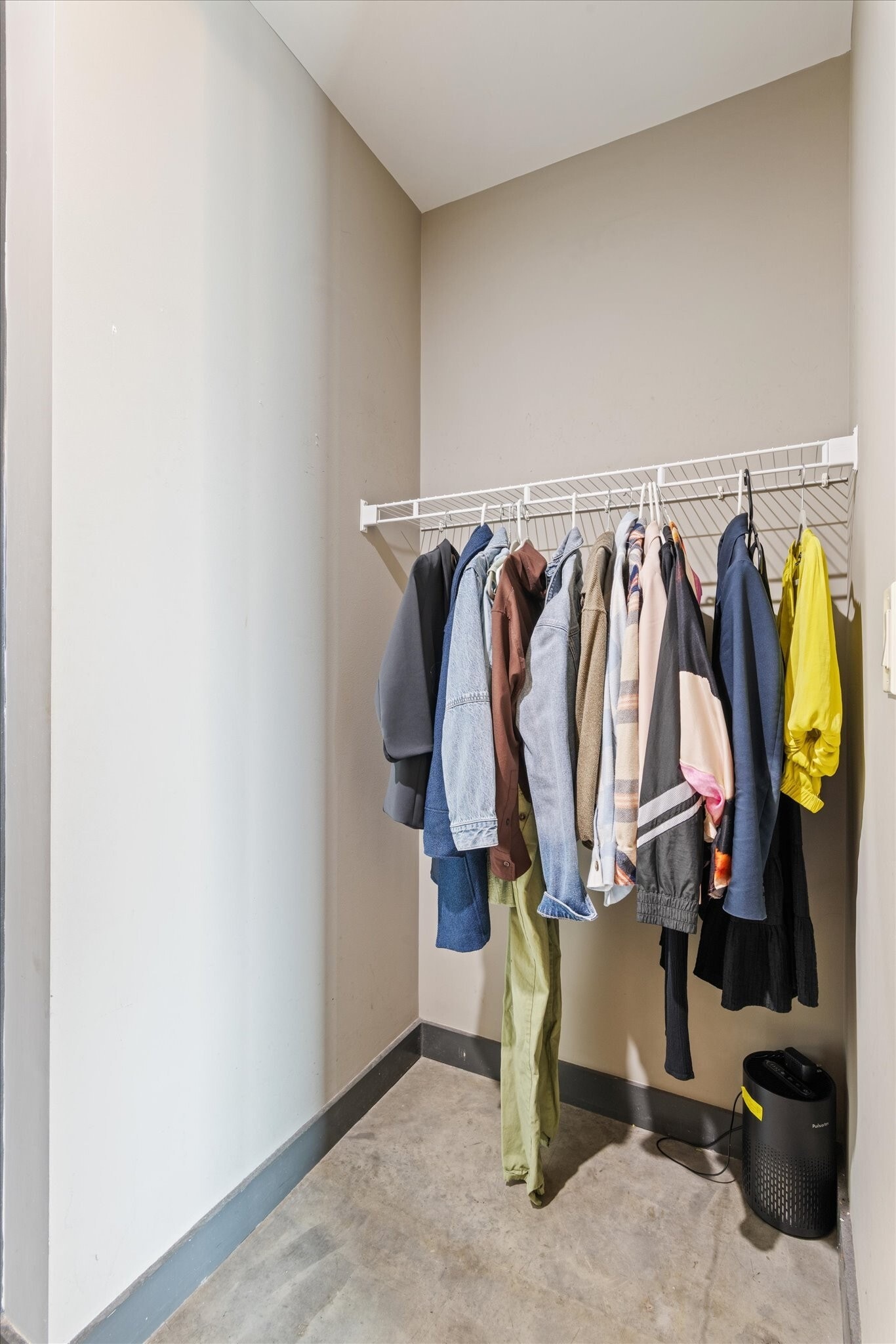 Building Photo - 1510 Demonbreun St