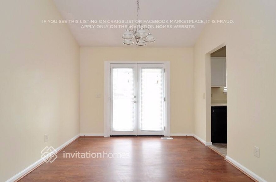 Building Photo - 1060 Heatherwood Ct