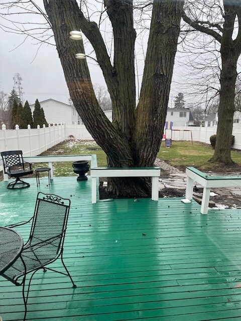 Building Photo - 214 Crim St