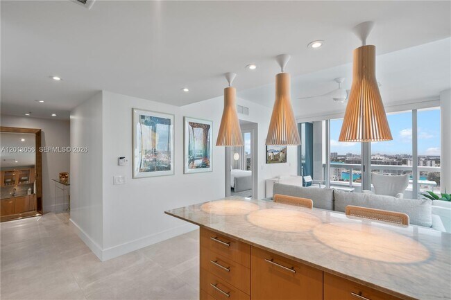 Building Photo - 6899 Collins Ave