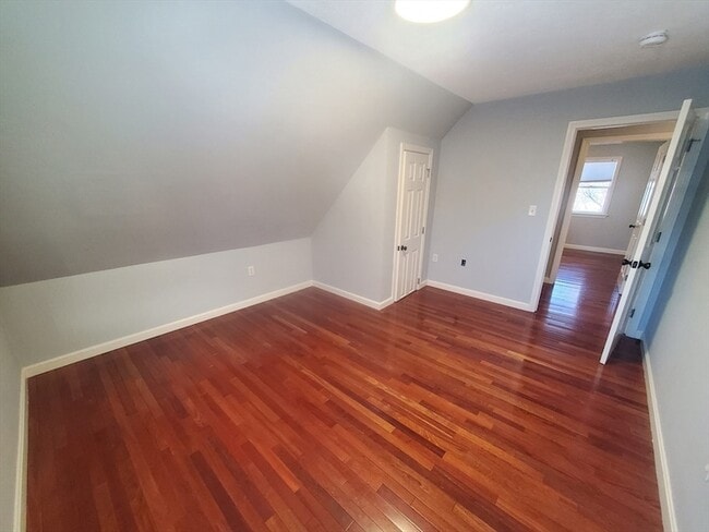 Building Photo - 112 Front St