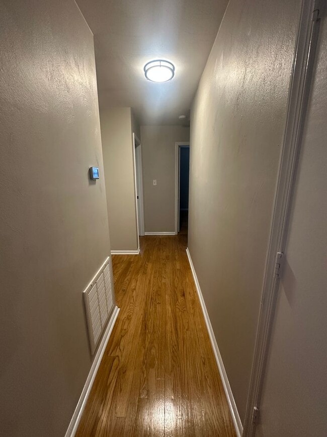 Building Photo - Vinton/Roanoke County 4 BR!