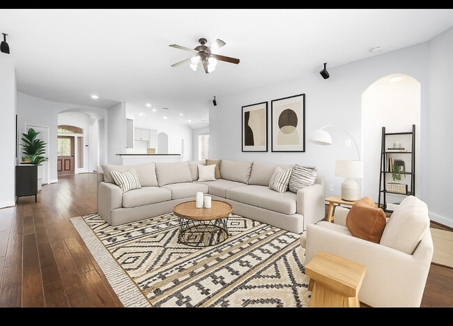 Building Photo - 7 Fraiser Fir Pl