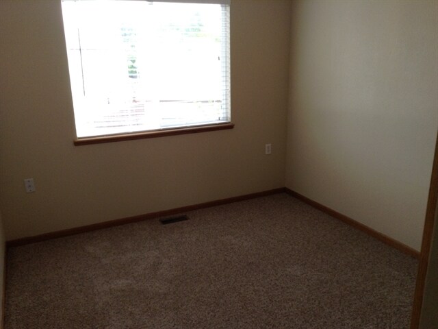 Building Photo - 3204 Birney Ct