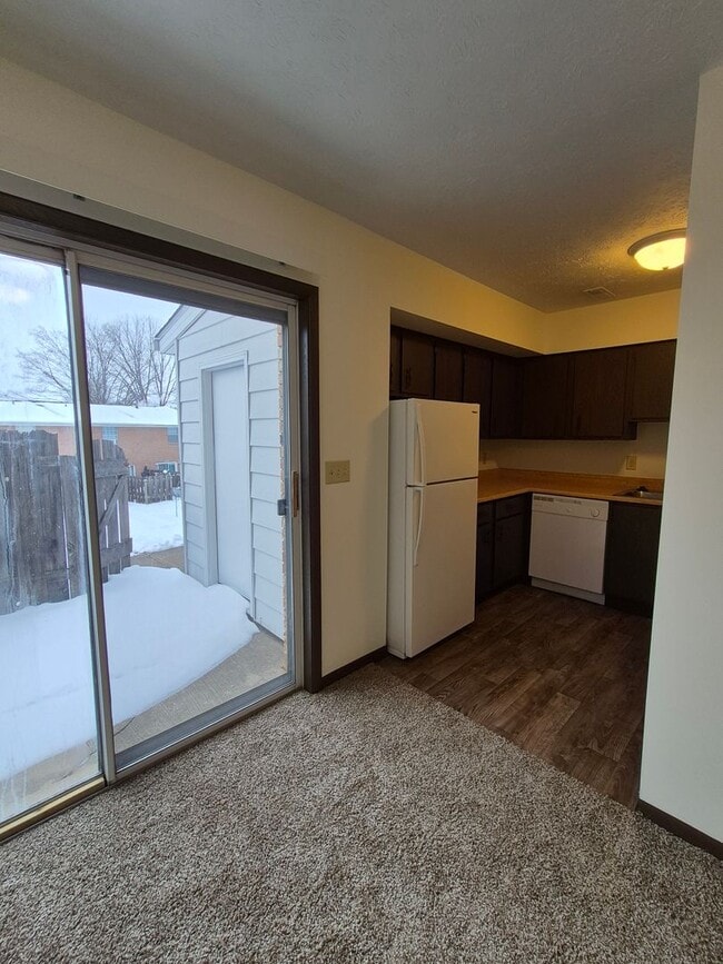 Building Photo - ScenicNW.2031