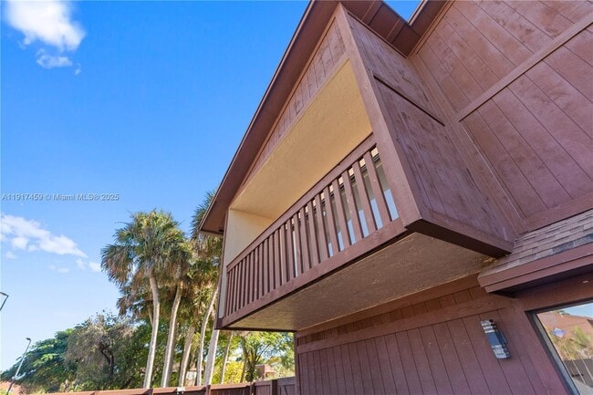 Building Photo - 6241 SW 116th Pl