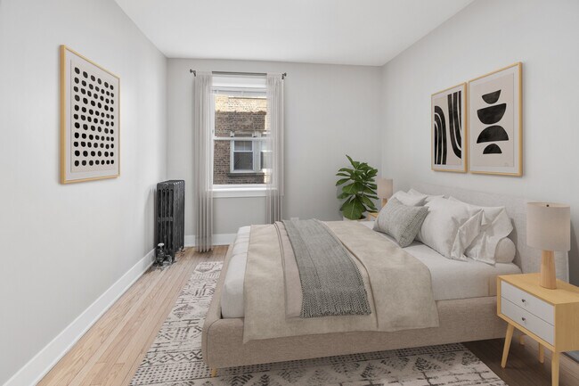 Building Photo - 7375 N Damen Ave