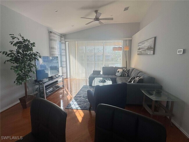 Building Photo - 6255 Wilshire Pines Cir
